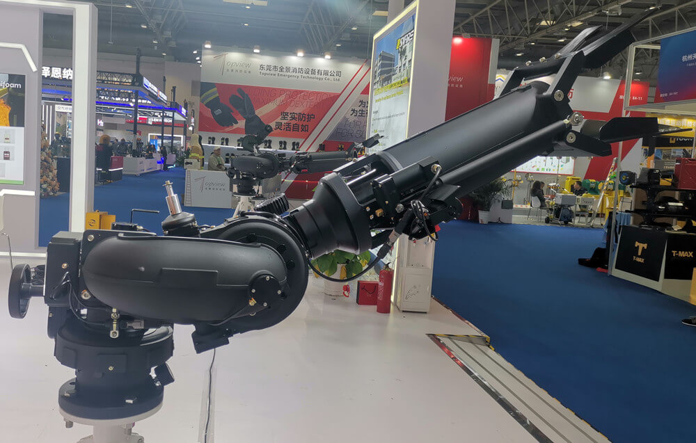 కొత్త ఉత్పత్తి ప్రారంభం - అల్ట్రా-లార్జ్ ఫైర్ మానిటర్